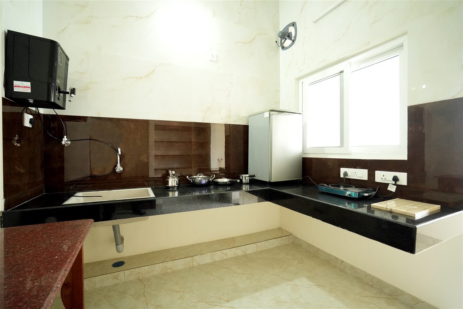WeCare apartment kitchen